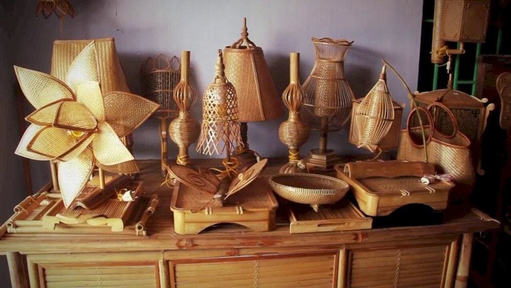 Bamboo products are diverse, ranging from accessories to home decor
